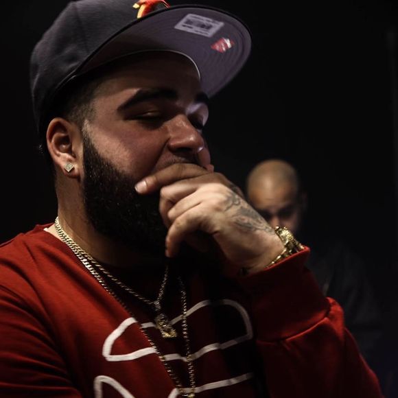 Meet your Posher, Chabo - Picture 1 of 1